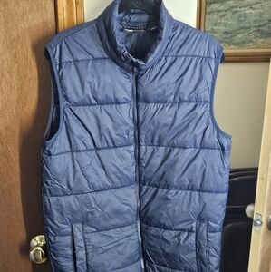 Swiss Tech Navy Blue Puffer Vest